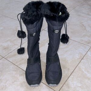 Women’s Timberland waterproof Boots Size 7M Genuine Leather  color Black